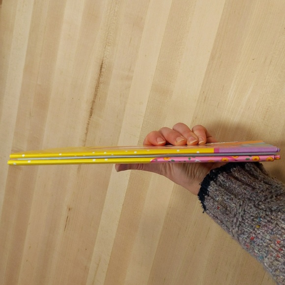 mommy hugs hardcover children's book by karen katz - Picture 3 of 8